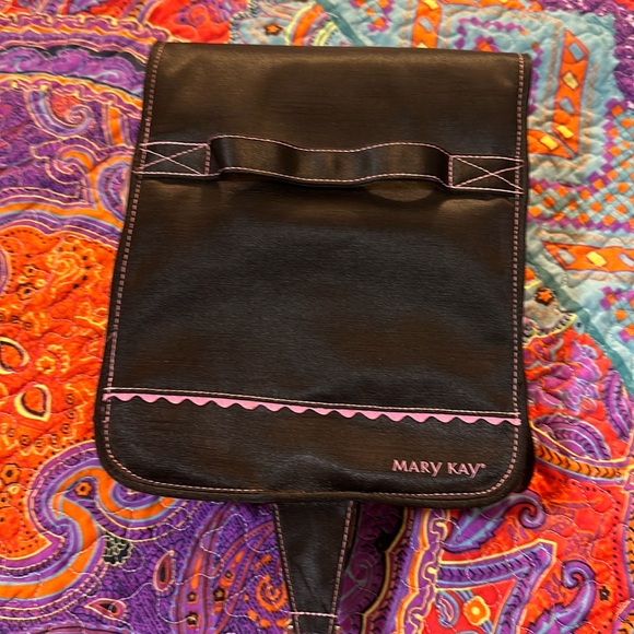 Mary Kay travel toilettes bag - Picture 1 of 6